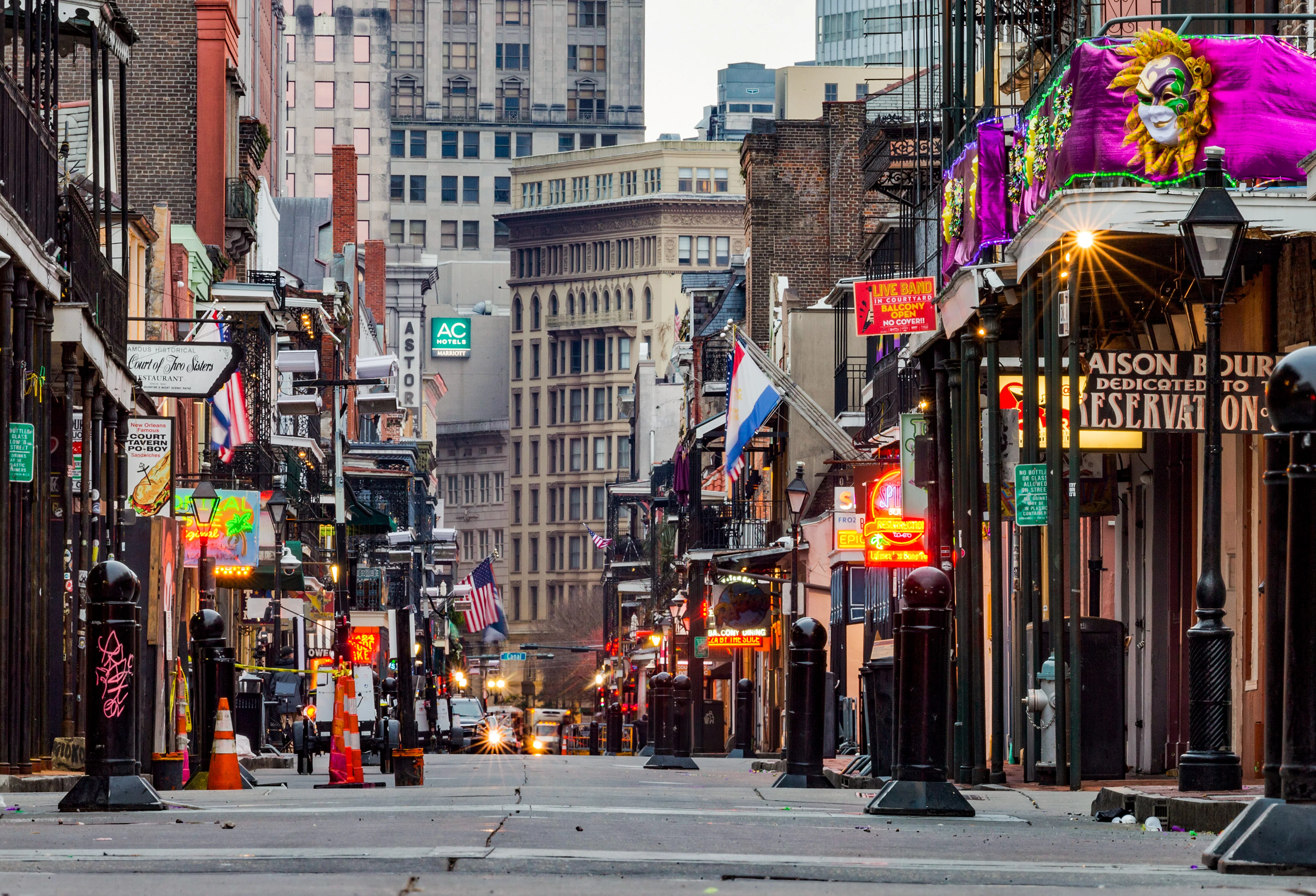 Porches on Parade: How House Floats Saved Mardi Gras - Image 15